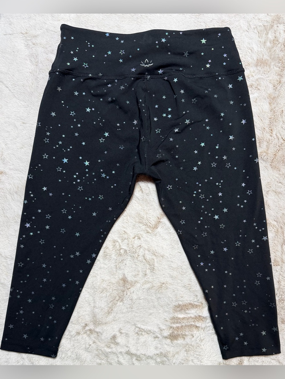 Beyond Yoga Black Star-Print Sports Bra and Leggings Set 1X - Picture 6 of 12